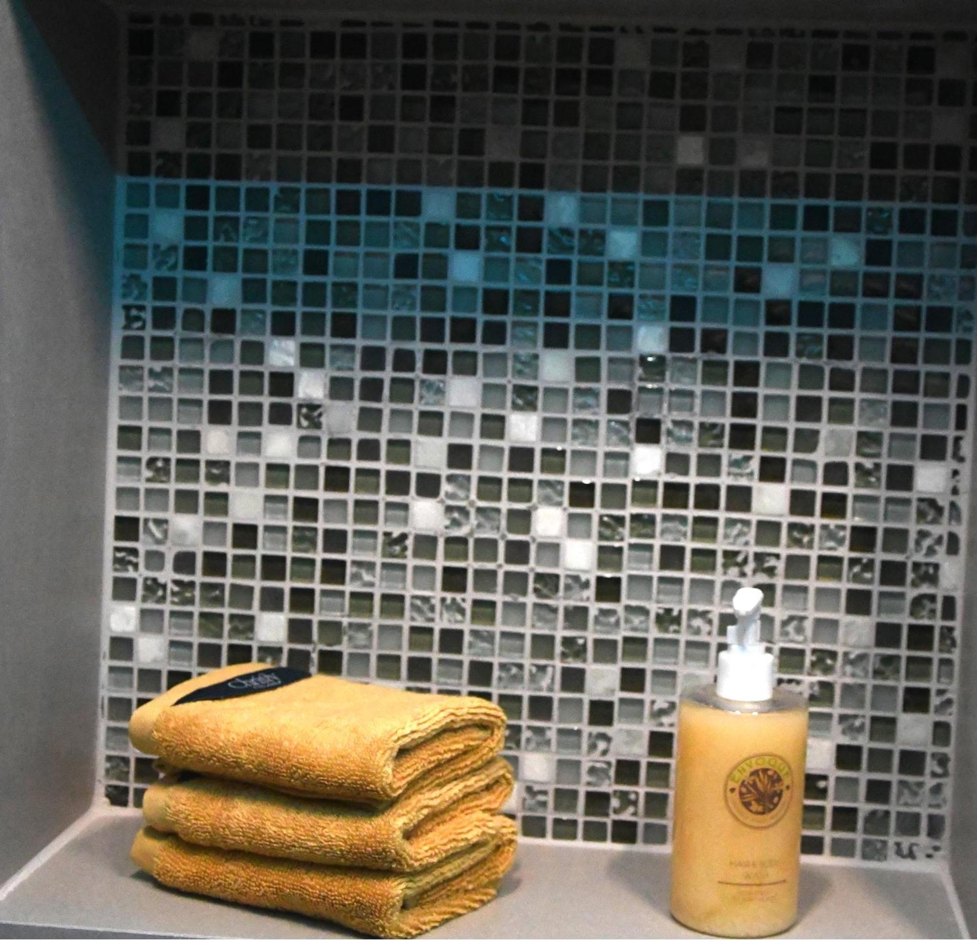 Luxury Non Smoking 2 Bedroom Retreat In Norfolk Attleborough Eksteriør bilde